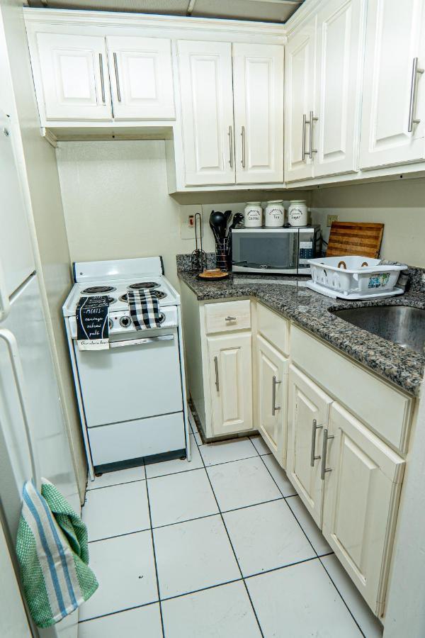 Welcome To Stunning Ocean Views At Studio 503 Монтего Бей Екстериор снимка